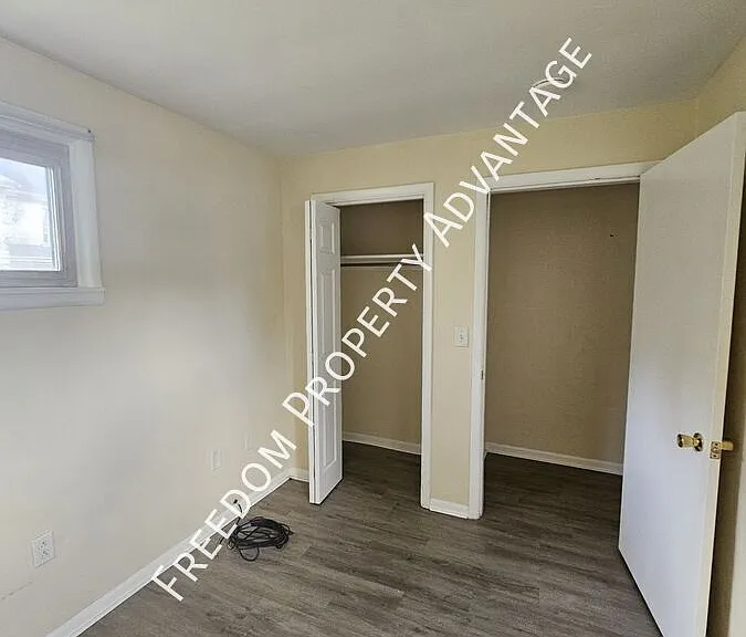 130 Hall Ave #BOTTOM — Photo 22