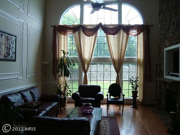 3rd image of 9992 Ashley Manor Ct