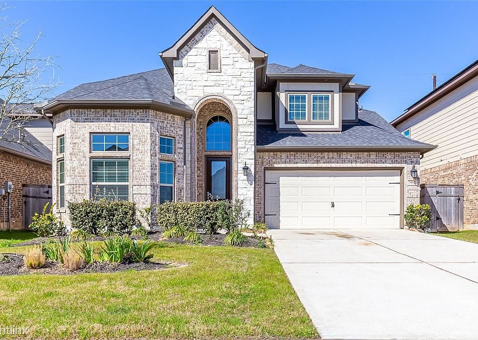 1st image of 28301 Feather Glen Ct