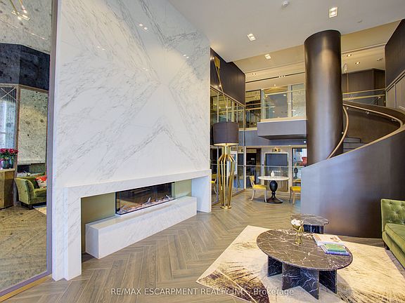 5th image of 395 Dundas St W #413