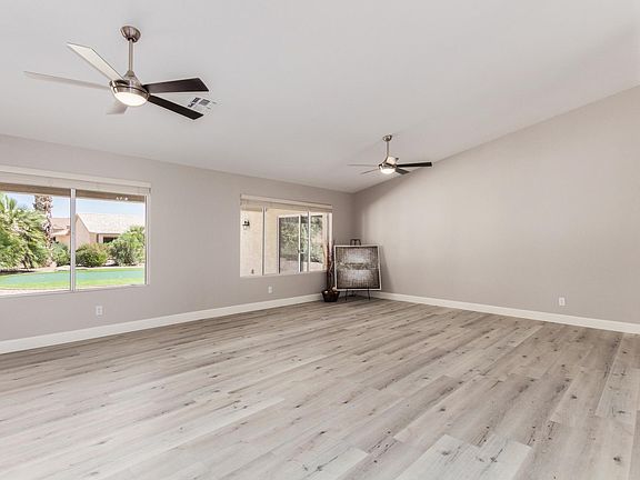 5th image of 9015 E Diamond Dr