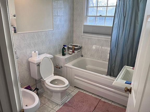 5th image of 46 Troy Ln #44