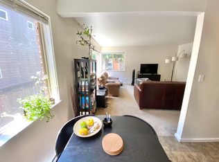 1627 15th Ave UNIT 4, Seattle, WA 98122