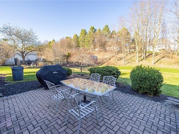 3rd image of 28 Wenham Ln