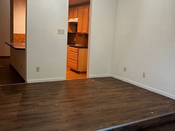 3rd image of 11213 Shannon Hills Dr
