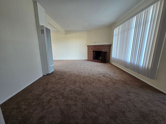3rd image of 1311 Curtis St #1313