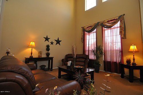2nd image of 2051 N Piedra