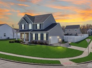73 Cascade Dr, Fairborn, OH 45324