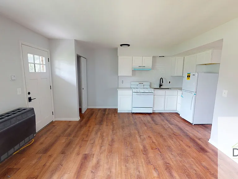 5715 Shaw St #3 — Photo 10
