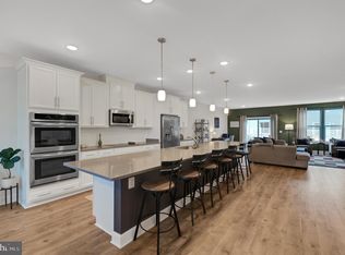 10470 Ratcliffe Trl, Manassas, VA 20110