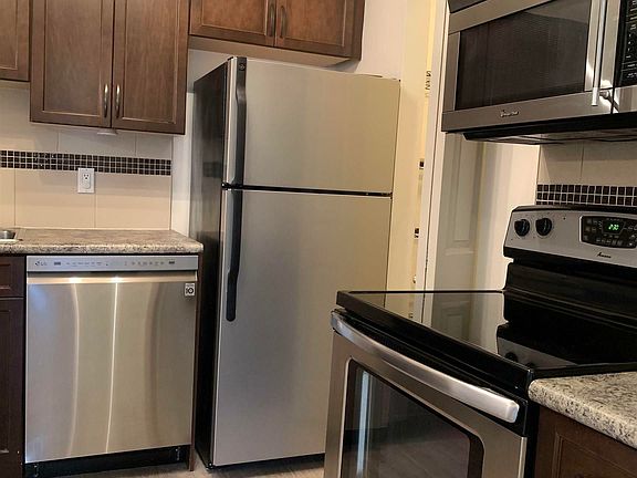 5th image of 2115 118th St NW #27