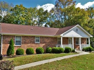 611 Blue Ridge Dr, Columbia, TN 38401
