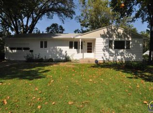 2609 SW Duncan Ct, Topeka, KS 66614