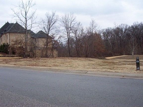 4th image of 6718 E 109th Pl S