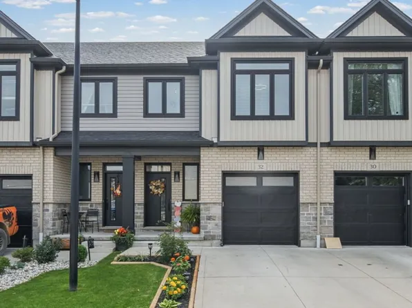 601 Lions Park Dr #32, Strathroy Caradoc, ON N0L 1W0