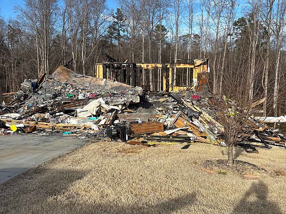 3rd image of 9067 Germaine Ct