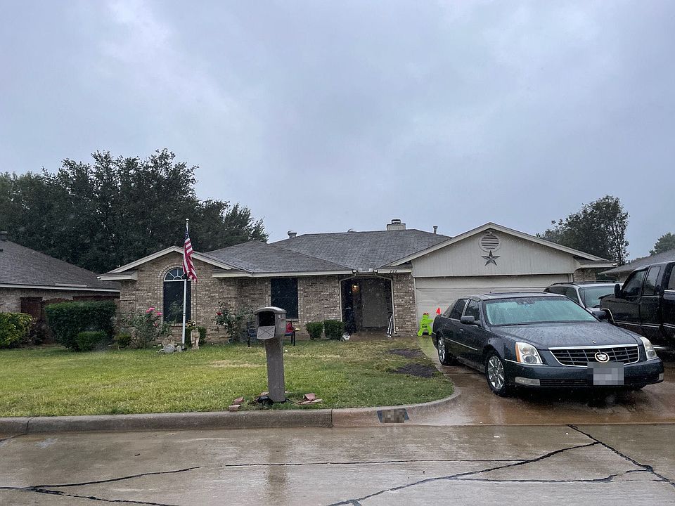 1st image of 722 Windridge Ln