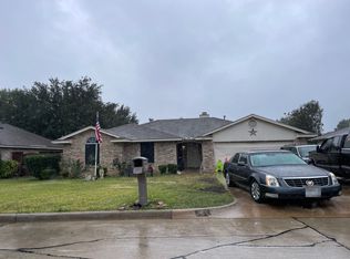 722 Windridge Ln, Burleson, TX 76028