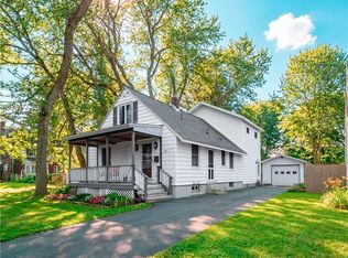 307 Lomond Pl, Utica, NY 13502