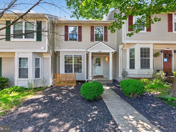 5005 Buena Vista Dr, Dumfries, VA 22025