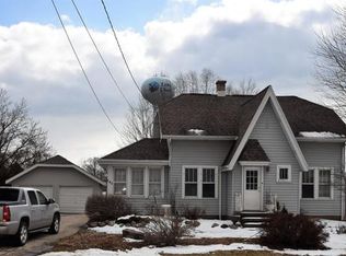311 W North Ave, Little Chute, WI 54140