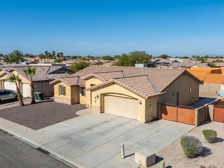 11756 E Omega Ln — Photo 1