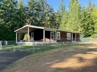 9403 Willamette Meridian Rd NW, Silverdale, WA 98383