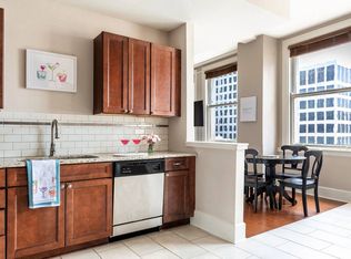 Hibernia Tower Apartments, New Orleans, LA 70112