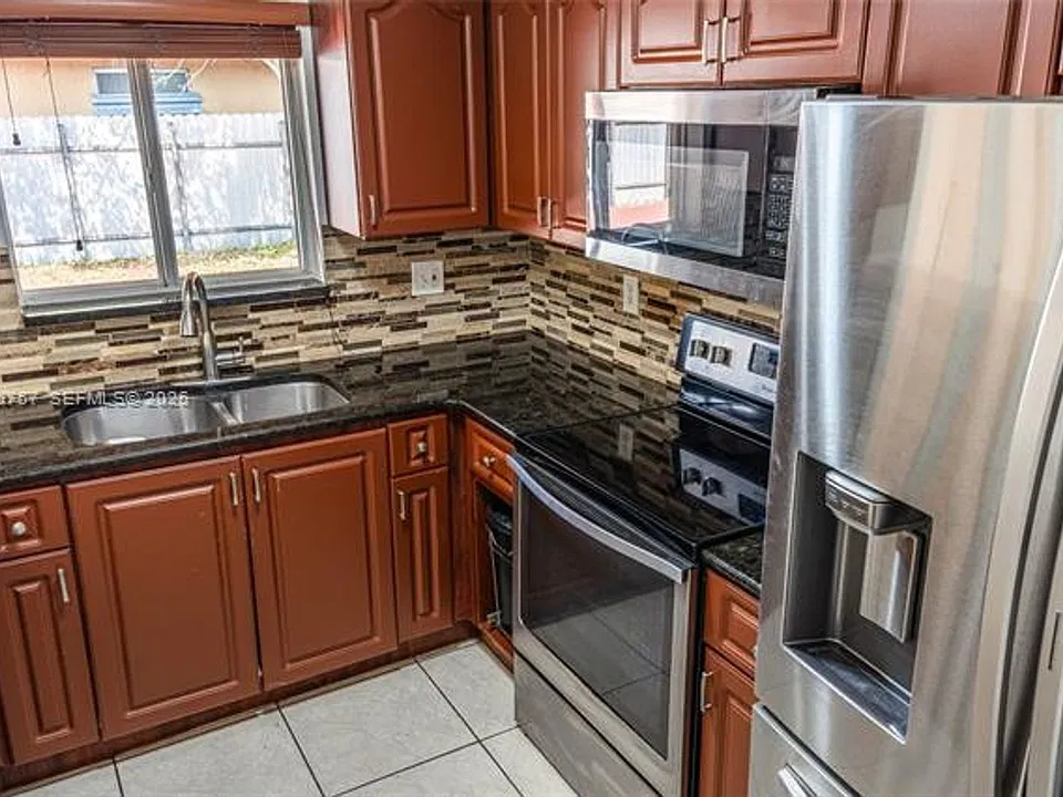 3783 NW 201st Ter #3783