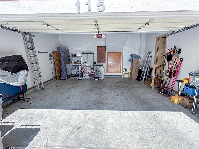 115 S Chicago St — Photo 18