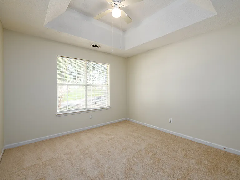 4827 Snap Creek Ln — Photo 33