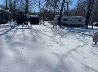 Elm Cir, Sanford, MI 48657