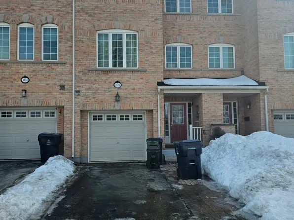 101 National St, Toronto, ON M1M 0A3