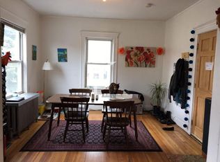 208 Kelton St #2D, Allston, MA 02134