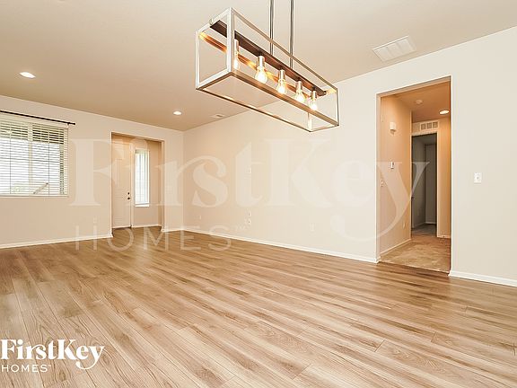 4th image of 9842 Reunion Pkwy