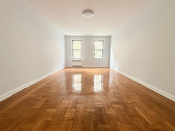 4th image of 729 W 186th St APT 1A