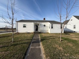 201 Lee Blvd, Seymour, IN 47274