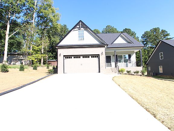 2nd image of 173 Eastview Cove Dr SE