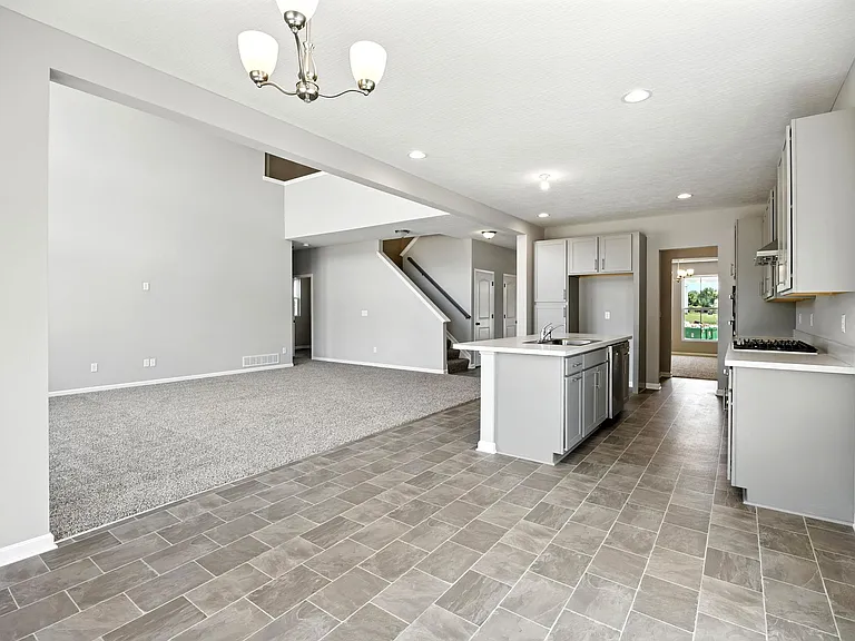9440 Windsor Curv — Photo 18