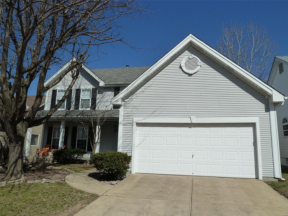 1st image of 927 Wellesley Place Dr