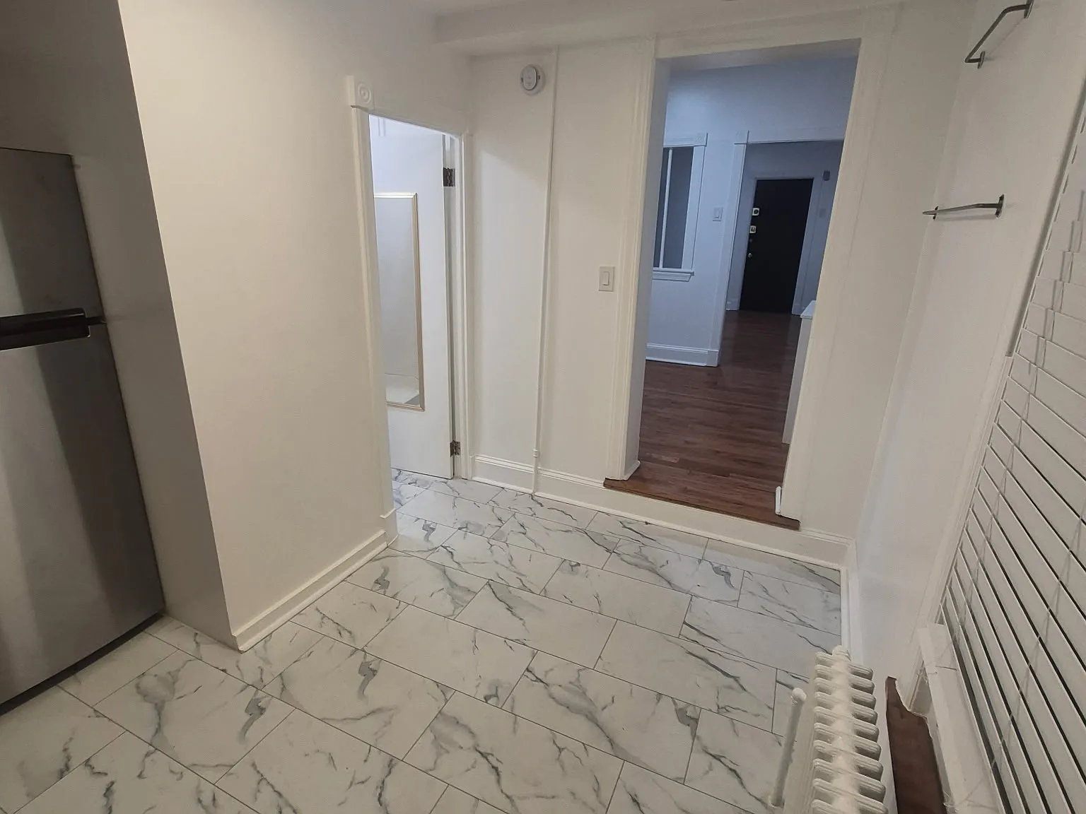 865 Hollins St — Photo 3
