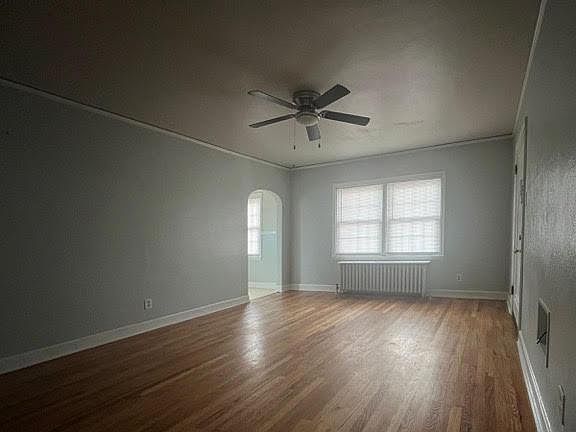 Living room, facing west.