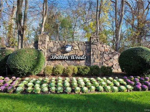 937 Skyline Drive, Coram, NY 11727