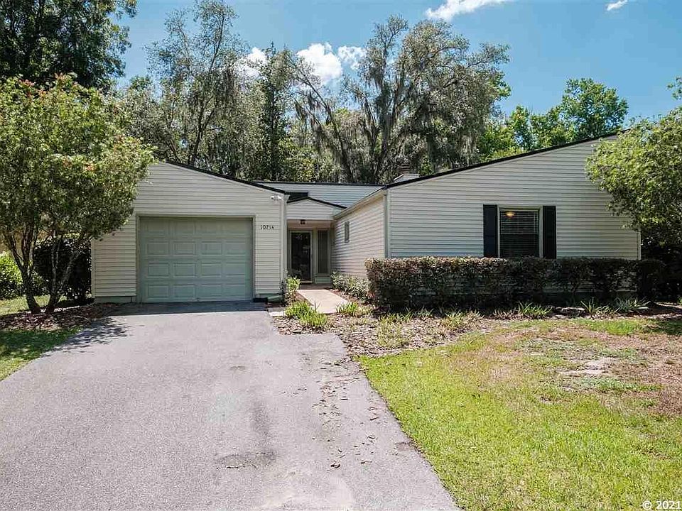 1st image of 10714 Creek Dr