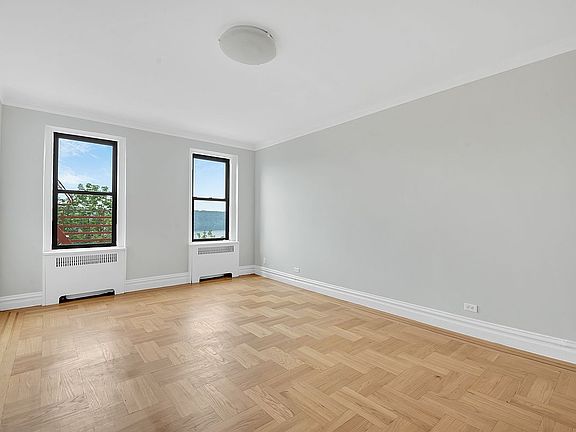 2nd image of 23 Chittenden Ave #2B