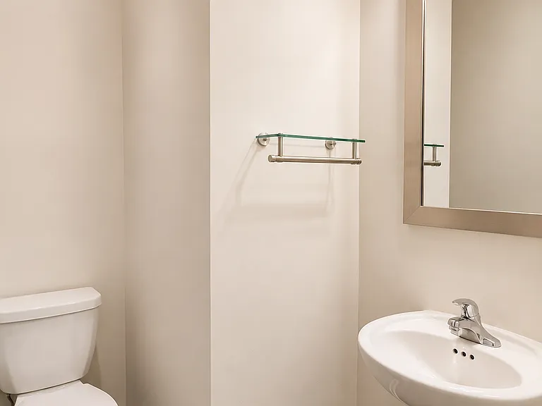 3247 Hidden Valley Cir — Photo 10