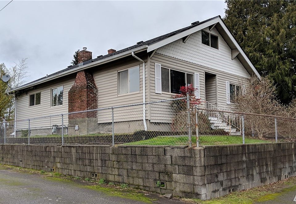 1st image of 911 Cogean Ave