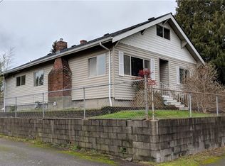 911 Cogean Ave, Bremerton, WA 98337