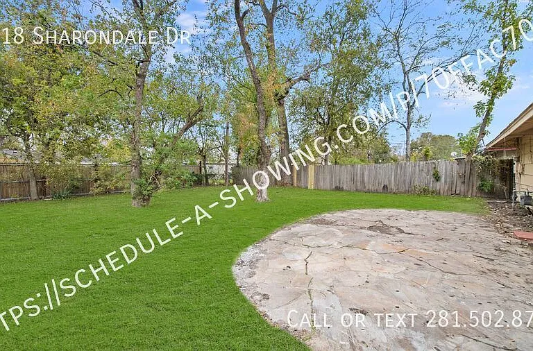 8018 Sharondale Dr — Photo 15