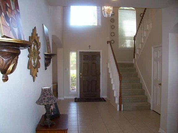3rd image of 10604 Briar Brook Ln